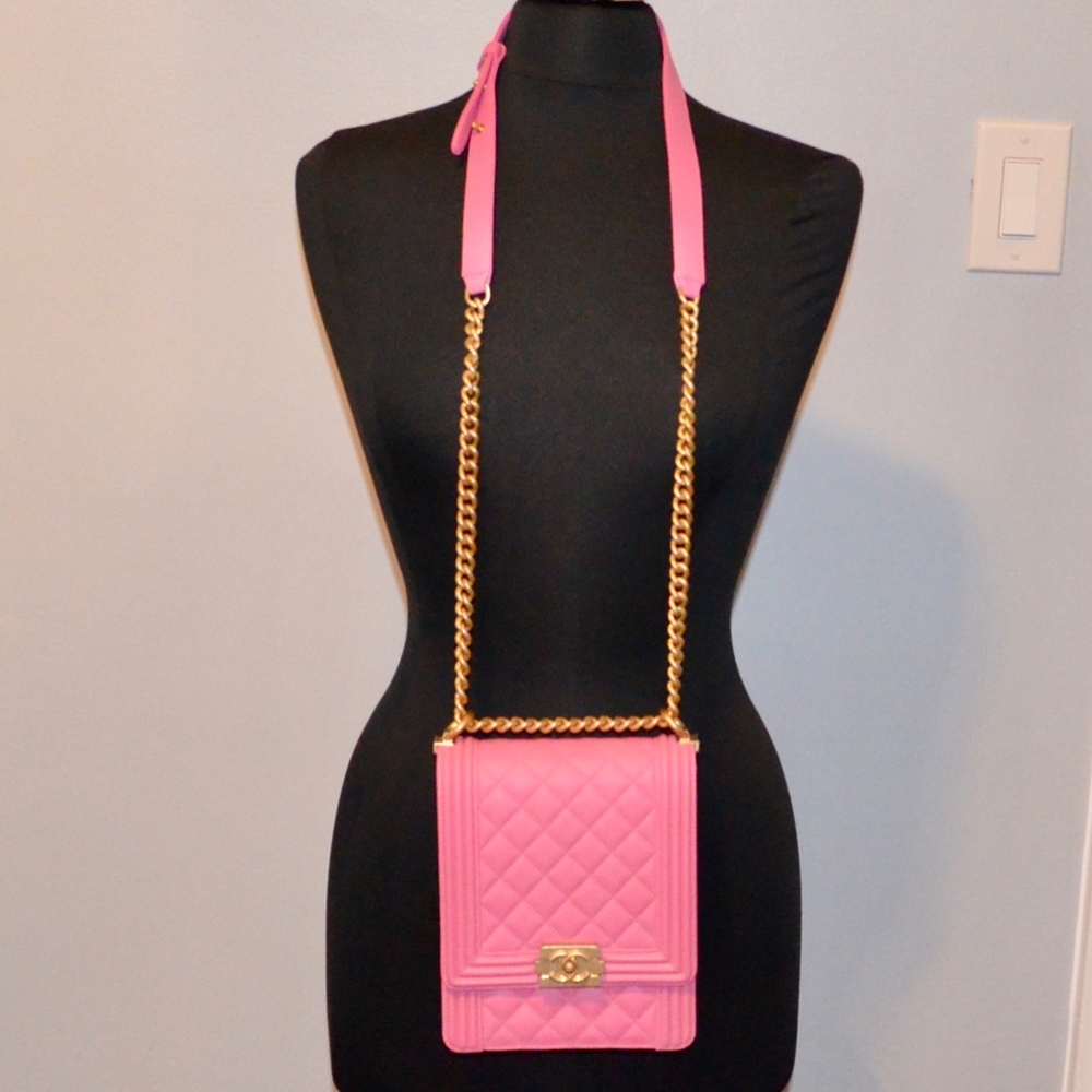 NWT CHANEL BOY FLAP BAG LEATHER CHAIN HANDBAG - Picture 2 of 8